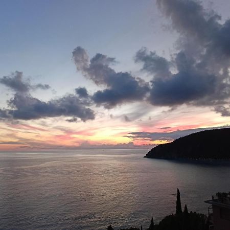 A & M House Apartment Moneglia Bagian luar foto