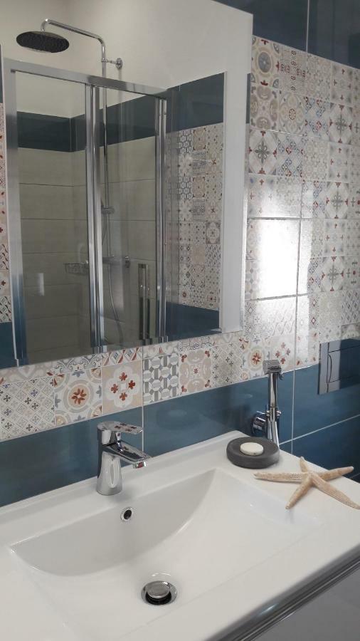 A & M House Apartment Moneglia Bagian luar foto