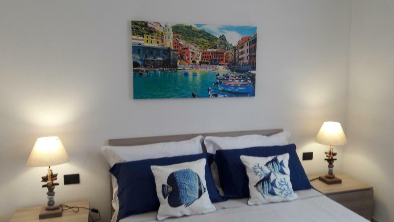 A & M House Apartment Moneglia Bagian luar foto